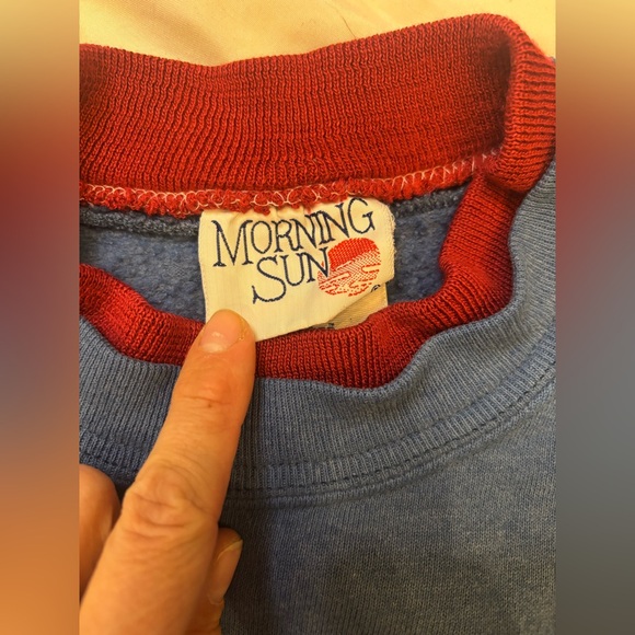 Sold out - Picture 3 of 5